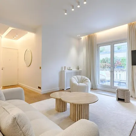 De Luxe Avec Terrasse Sur Les Champs Elysées Appartamento *